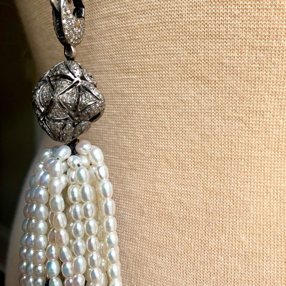 Sweet Olive Detachable Diamond, Onyx,Pearl & Labradorite Tassel Pendant Necklace - Picture 6 of 9